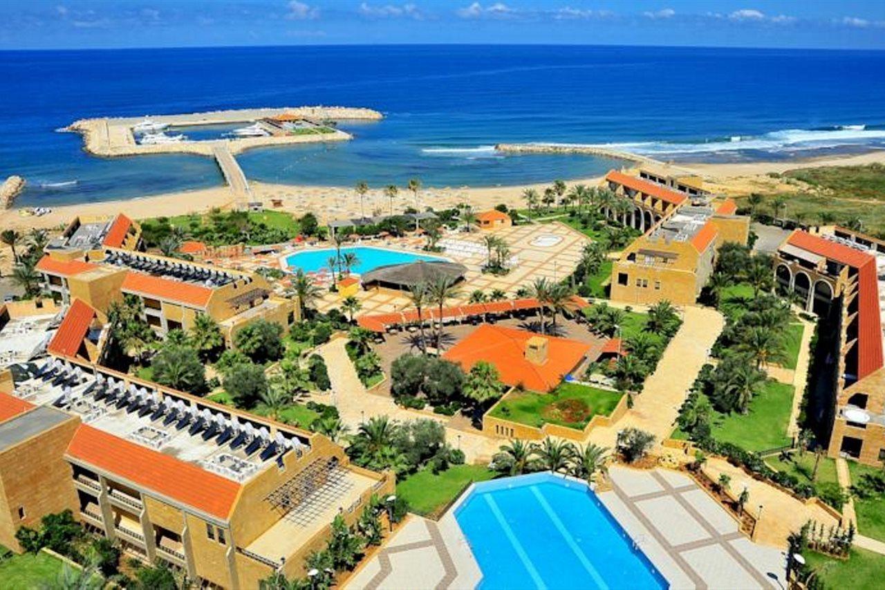 Jiyeh Marina Resort Hotel & Chalets Jieh Bagian luar foto