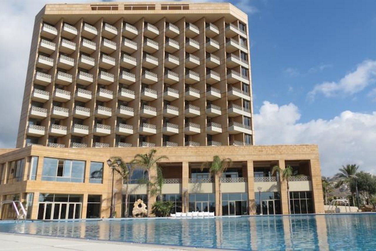 Jiyeh Marina Resort Hotel & Chalets Jieh Bagian luar foto