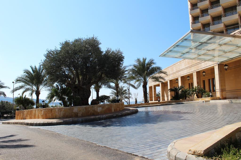 Jiyeh Marina Resort Hotel & Chalets Jieh Bagian luar foto