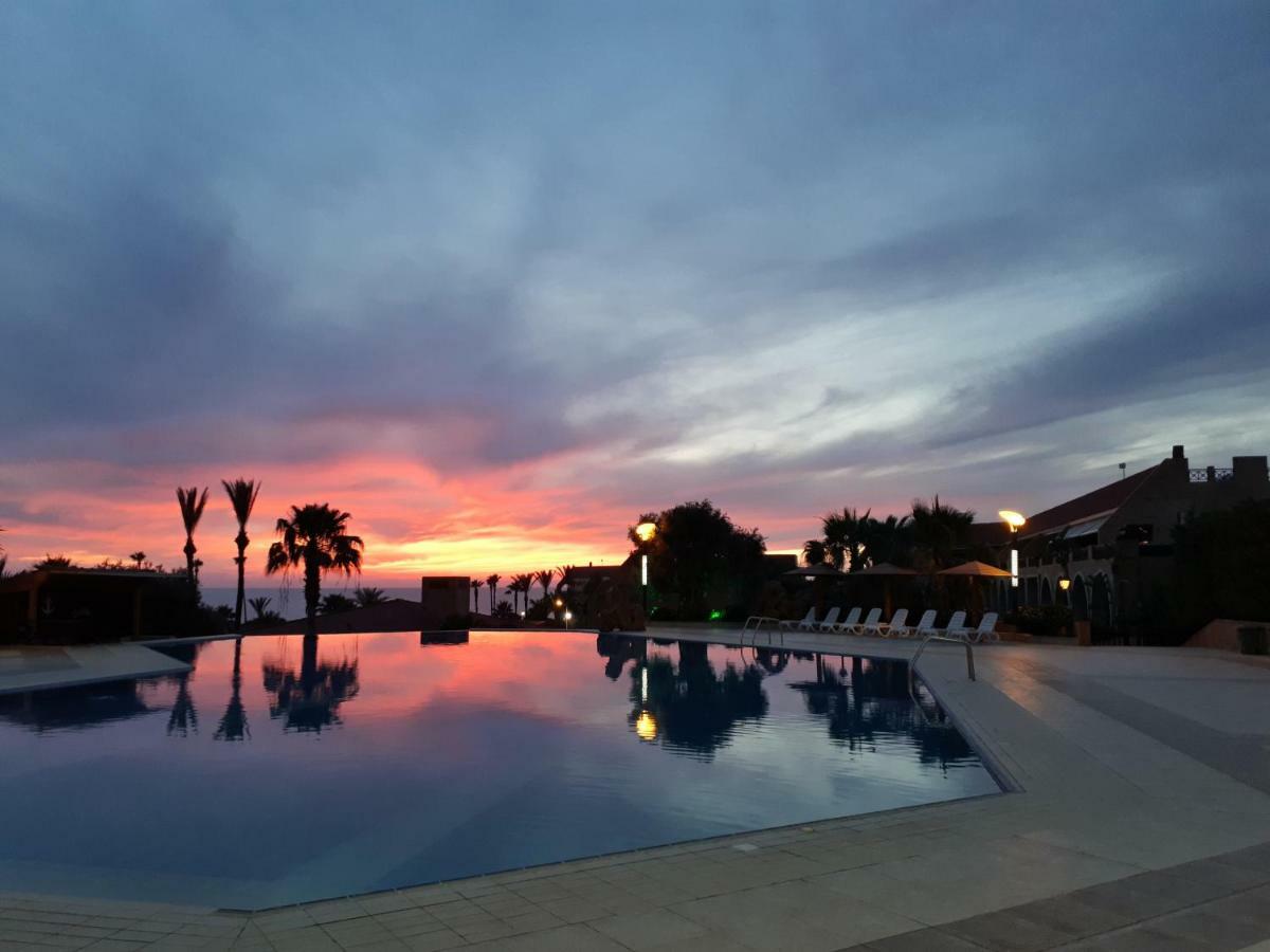 Jiyeh Marina Resort Hotel & Chalets Jieh Bagian luar foto